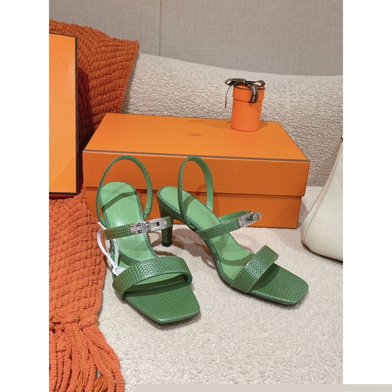 H**mes sandals